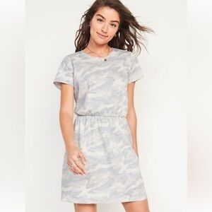 Old Navy Gray Camo Knit Waist Defined Dress beach casual